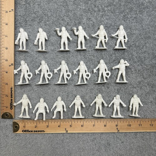 Vintage s plastic - 70’s,